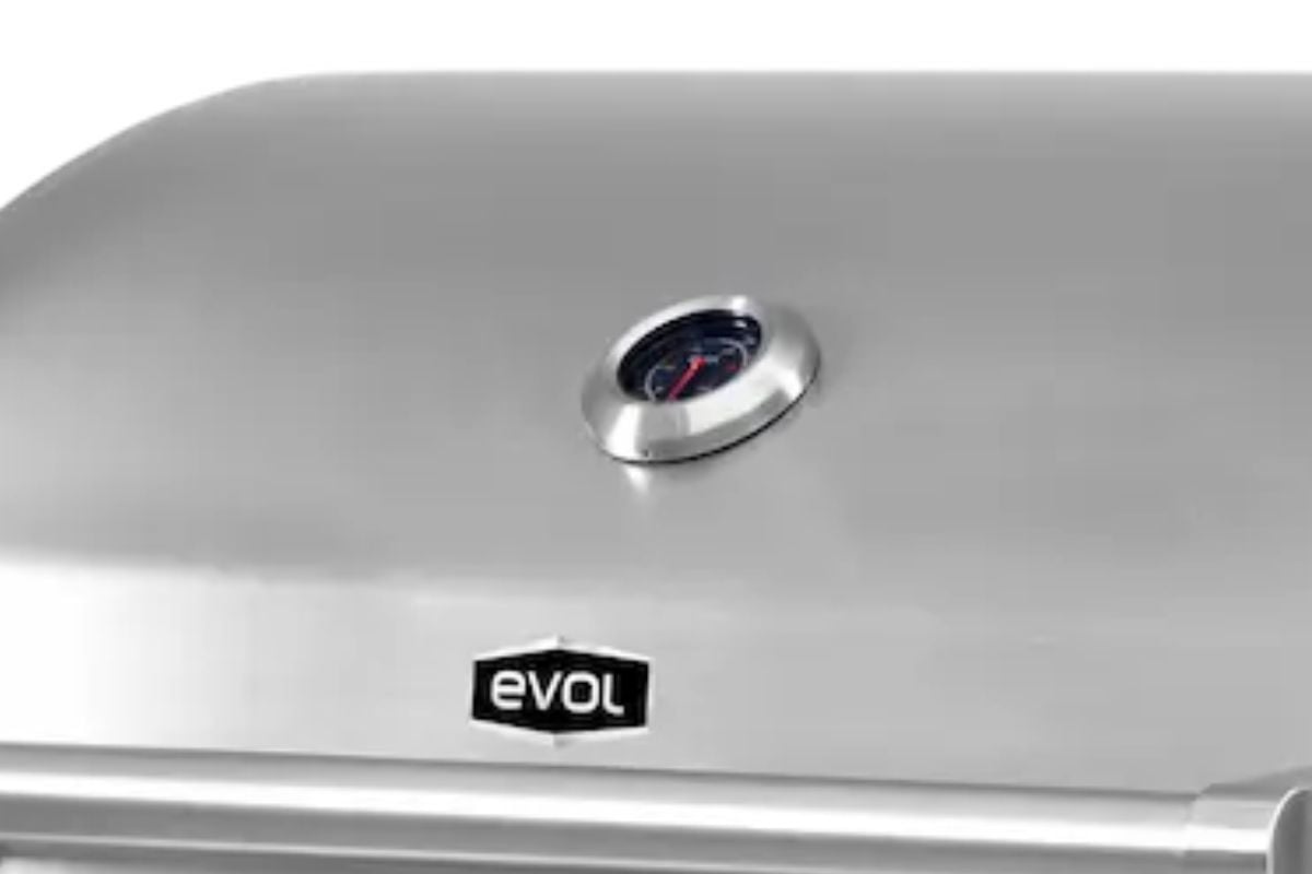 Medidor de temperatura integrado à churrasqueira Evol Verona