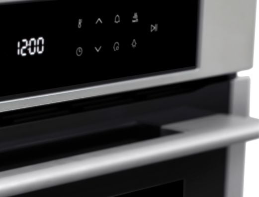 Design sofisticado em vidro e inox